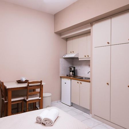 Filia Apartments Пицидия Экстерьер фото