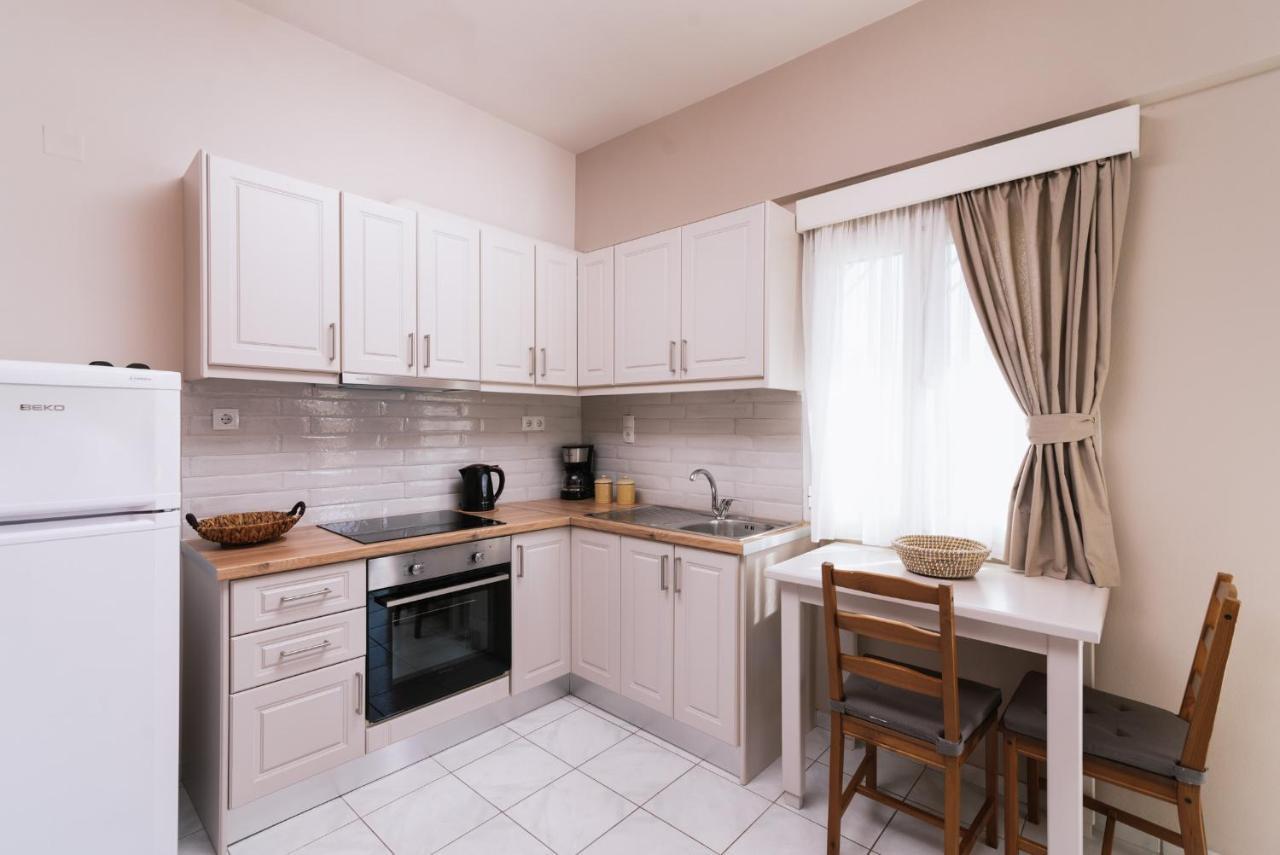 Filia Apartments Пицидия Экстерьер фото